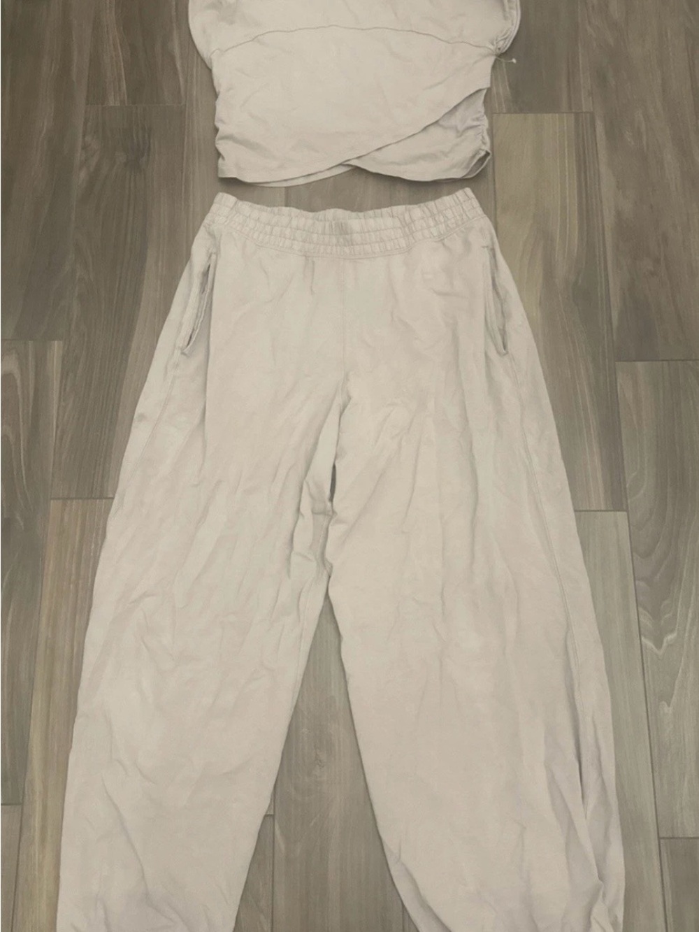 Free People FP Movement HotShot Crossover T-Shirt  & Joggers Set Taupe Size - L